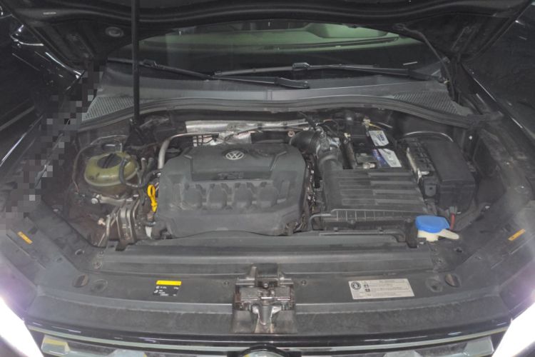 Used Volkswagen Tiguan L 2018 330TSI Automatic Two-Wheel Drive Luxury Edition Engine Bay