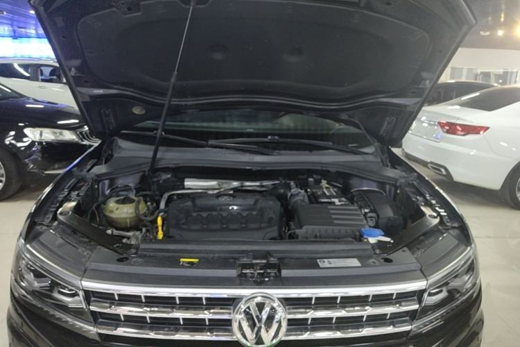 Used Volkswagen Tiguan L 2018 330TSI Automatic Two-Wheel Drive Flagship Edition Engine Bay