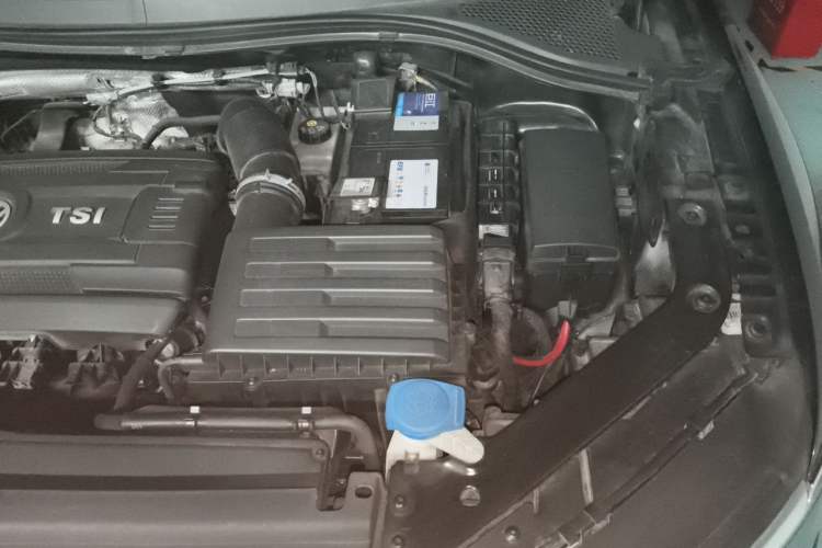 Used Volkswagen Tiguan L 2018 380TSI Automatic All-Wheel Drive Flagship Edition Engine Bay Left