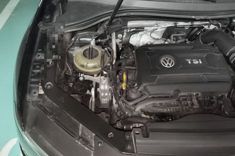 Used Volkswagen Tiguan L 2018 380TSI Automatic All-Wheel Drive Flagship Edition Engine Bay Right