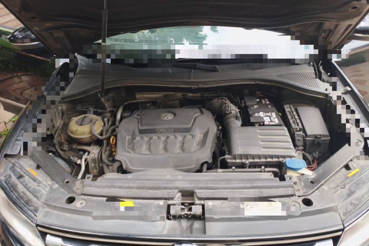Used Volkswagen Tiguan L 2018 330TSI Automatic Two-Wheel Drive Luxury Edition Engine Bay