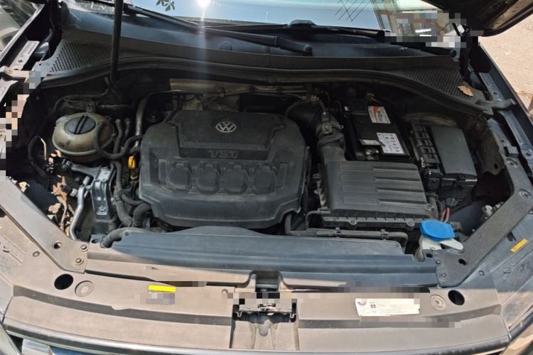 Used Volkswagen Tiguan L 2018 330TSI Automatic Two-Wheel Drive Comfort Edition Engine Bay