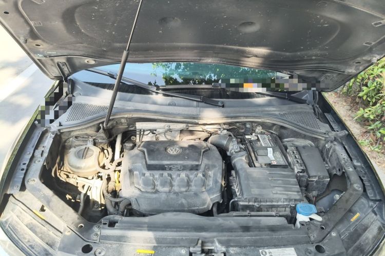 Used Volkswagen Tiguan L 2018 Facelift 330TSI Automatic Two-Wheel Drive Luxury Edition Engine Bay