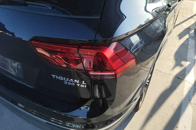 Used Volkswagen Tiguan L 2018 Revised 330TSI Automatic Two-Wheel Drive Flagship Edition Exterior 3