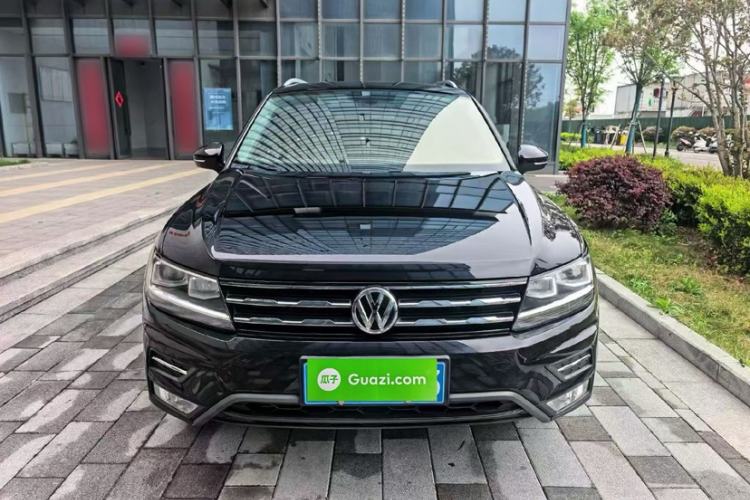 Used Volkswagen Tiguan L 2018 330TSI Automatic Two-Wheel Drive Luxury Edition Exterior 5