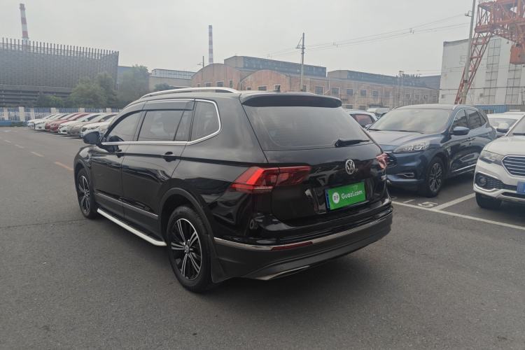 Used Volkswagen Tiguan L 2018 380TSI Automatic All-Wheel Drive Luxury Edition Exterior 6