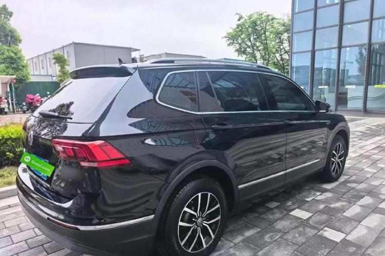 Used Volkswagen Tiguan L 2018 330TSI Automatic Two-Wheel Drive Luxury Edition Exterior 6