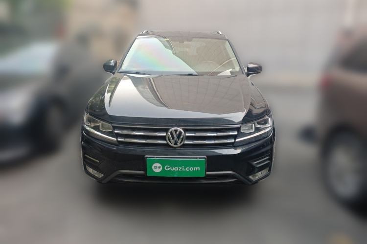 Used Volkswagen Tiguan L 2018 Facelift 330TSI Automatic Two-Wheel Drive Luxury Edition Front