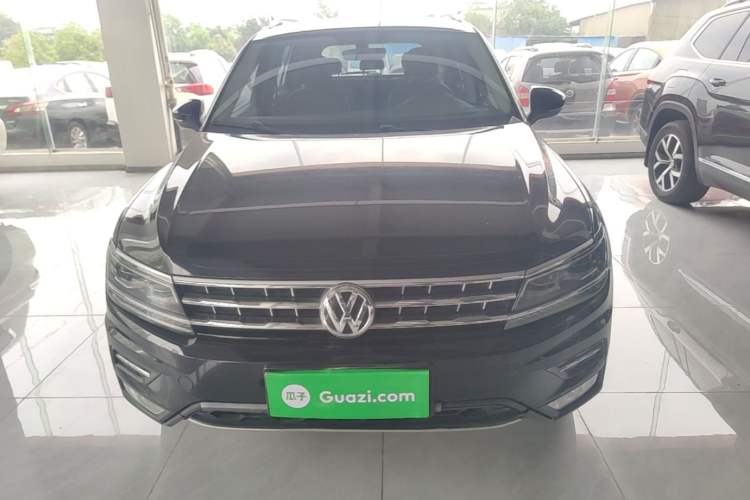 Used Volkswagen Tiguan L 2018 380TSI Automatic All-Wheel Drive Luxury Edition Front