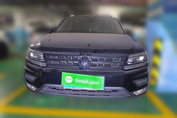 Used Volkswagen Tiguan L 2018 380TSI Automatic All-Wheel Drive Luxury Edition Front