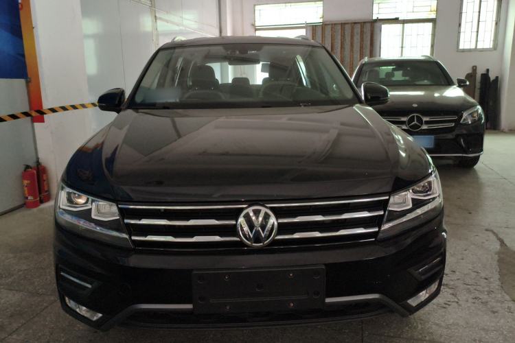 Used Volkswagen Tiguan L 2018 Revised Version 330TSI Automatic Two-Wheel Drive Comfort Edition Front