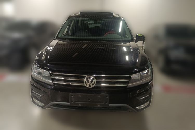 Used Volkswagen Tiguan L 2018 Facelift 330TSI Automatic Two-Wheel Drive Luxury Edition Front