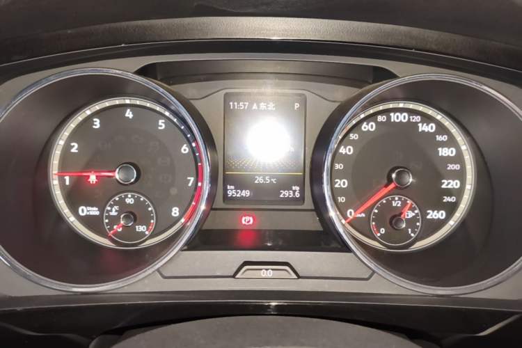 Used Volkswagen Tiguan L 2018 280TSI Automatic Two-Wheel Drive Comfort Edition Instrument Cluster