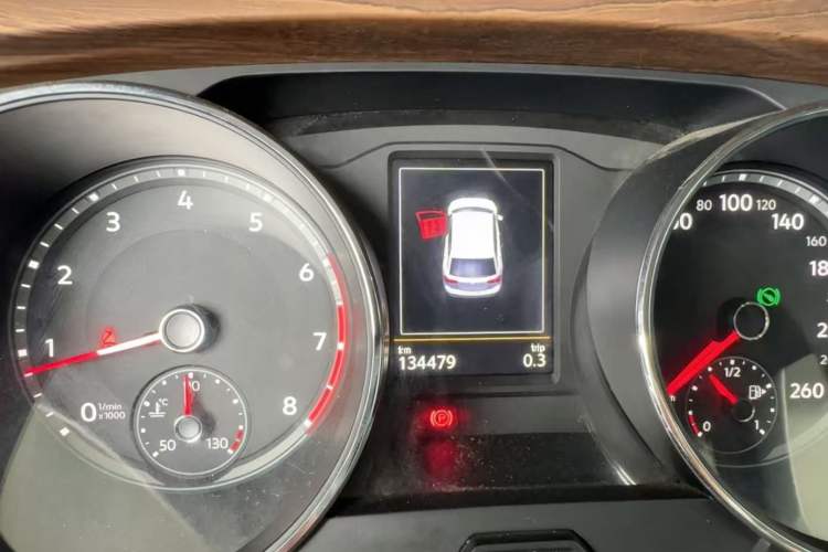 Used Volkswagen Tiguan L 2018 380TSI Automatic All-Wheel Drive Luxury Edition Instrument Cluster