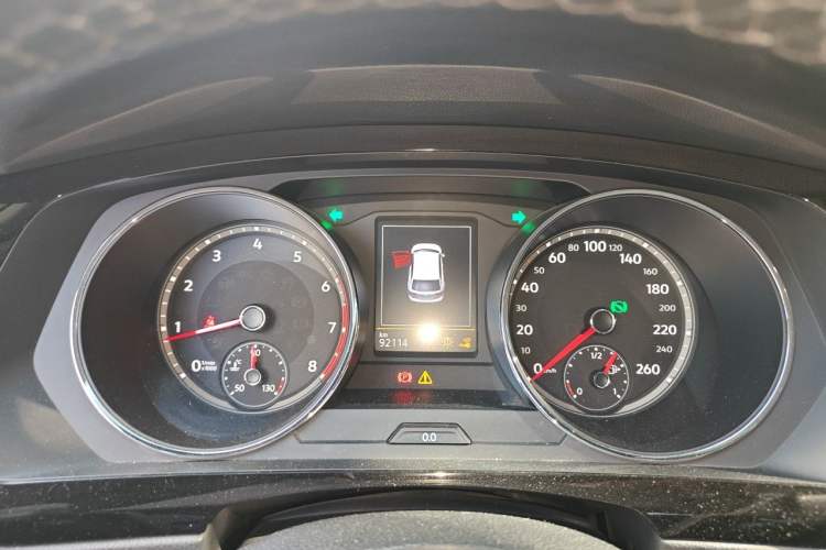 Used Volkswagen Tiguan L 2018 380TSI Automatic All-Wheel Drive Luxury Edition Instrument Cluster