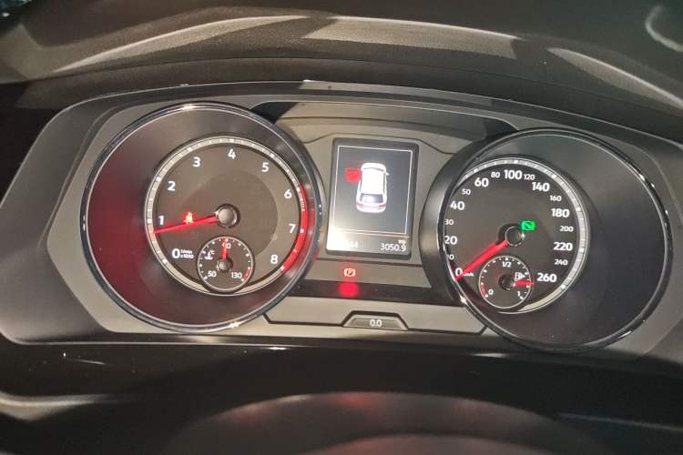 Used Volkswagen Tiguan L 2018 330TSI Automatic Two-Wheel Drive Luxury Edition Instrument Cluster