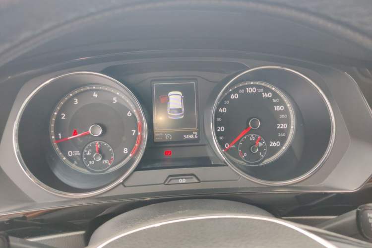 Used Volkswagen Tiguan L 2018 380TSI Automatic All-Wheel Drive Luxury Edition Instrument Cluster