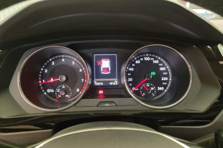 Used Volkswagen Tiguan L 2018 330TSI Automatic Two-Wheel Drive Luxury Edition Instrument Cluster