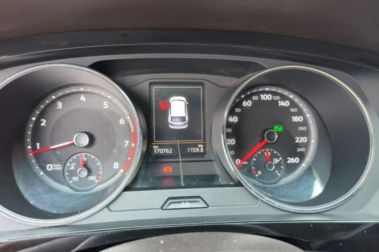 Used Volkswagen Tiguan L 2018 380TSI Automatic All-Wheel Drive Luxury Edition Instrument Cluster
