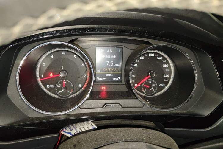 Used Volkswagen Tiguan L 2018 Facelift 330TSI Automatic Two-Wheel Drive Luxury Edition Instrument Cluster