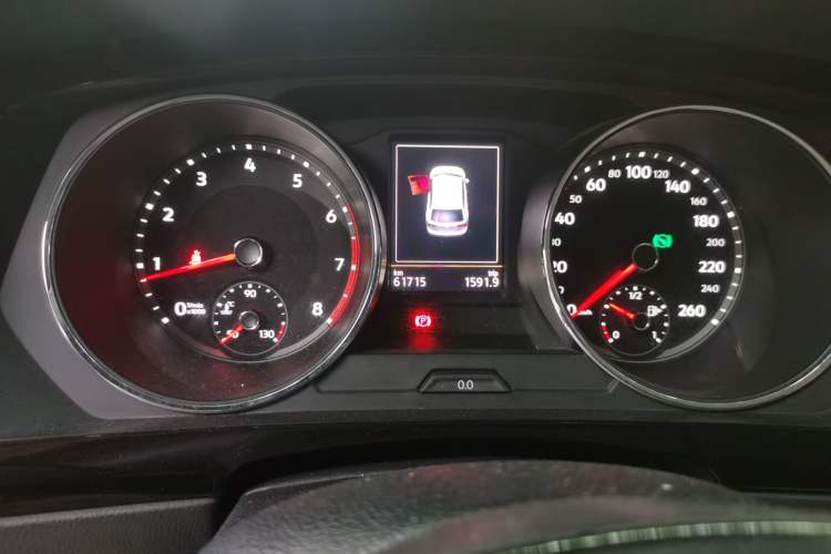 Used Volkswagen Tiguan L 2018 Revised 330TSI Automatic Two-Wheel Drive Flagship Edition Instrument Cluster