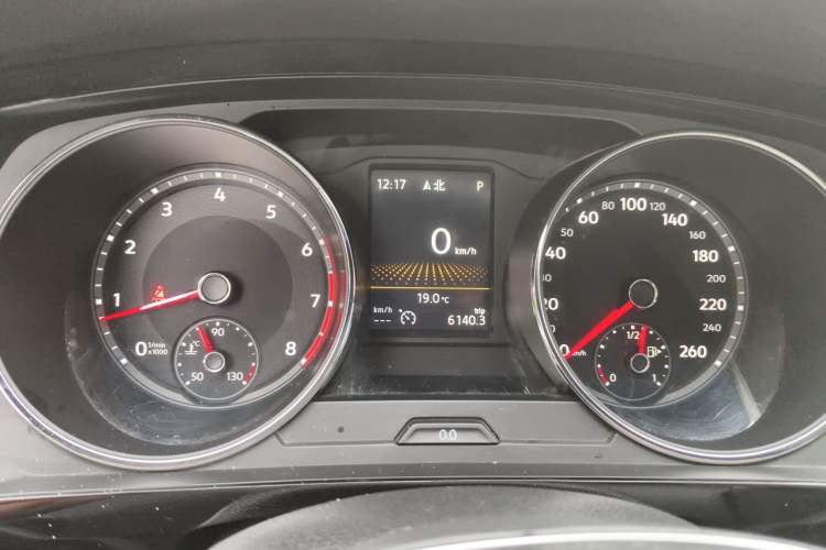 Used Volkswagen Tiguan L 2018 330TSI Automatic Two-Wheel Drive Luxury Edition Instrument Cluster