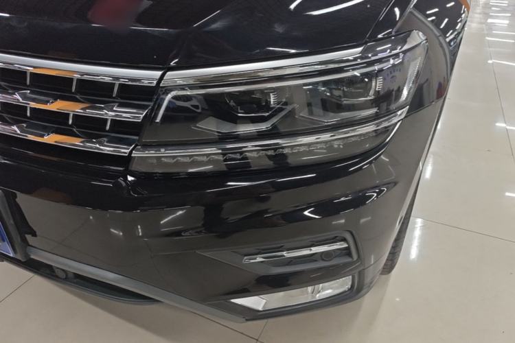 Used Volkswagen Tiguan L 2018 330TSI Automatic Two-Wheel Drive Flagship Edition Left Front Headlight