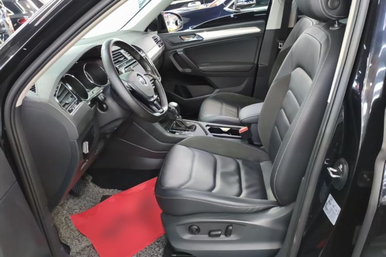 Used Volkswagen Tiguan L 2018 280TSI Automatic Two-Wheel Drive Comfort Edition Left Front Seat