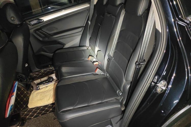Used Volkswagen Tiguan L 2018 380TSI Automatic All-Wheel Drive Luxury Edition Left Rear Seat