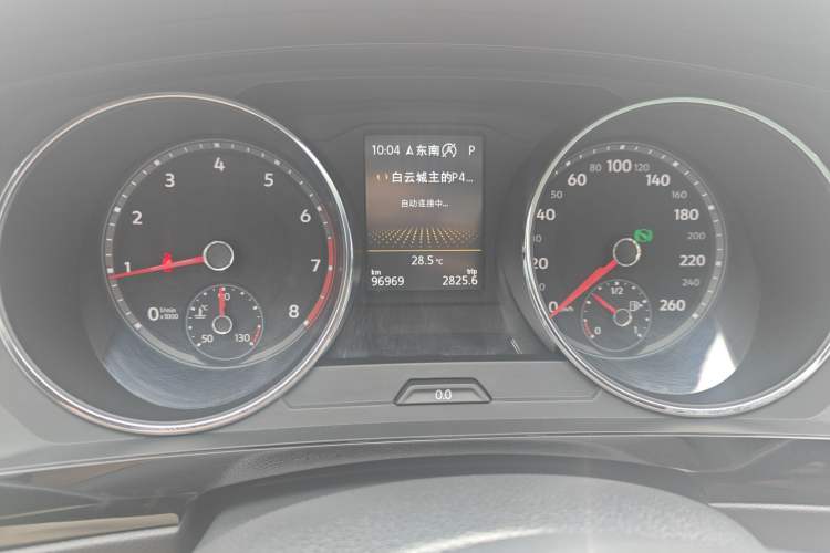 Used Volkswagen Tiguan L 2018 380TSI Automatic All-Wheel Drive Luxury Edition Odometer Close Up