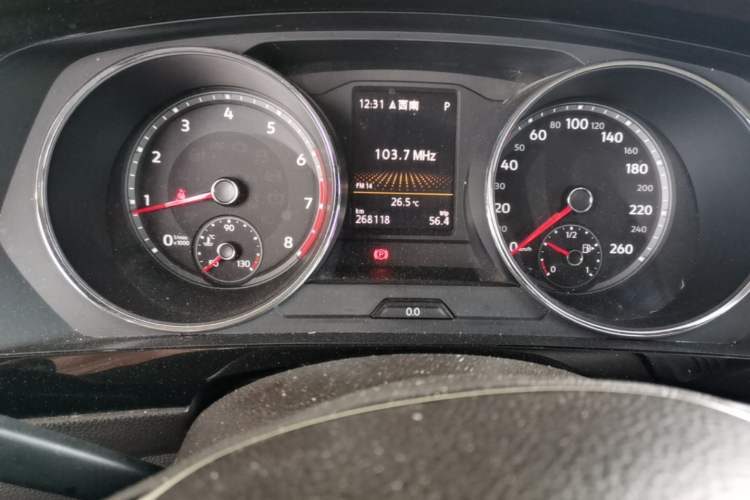Used Volkswagen Tiguan L 2018 330TSI Automatic Two-Wheel Drive Luxury Edition Odometer Close Up