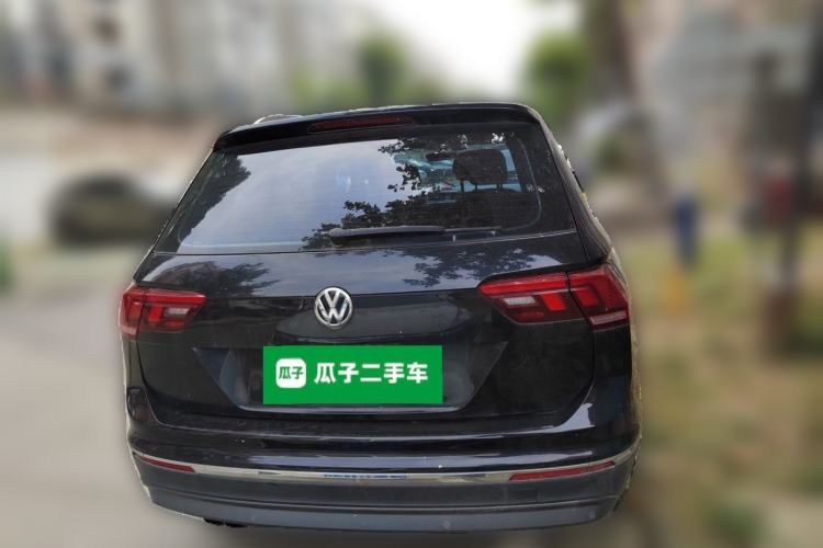 Used Volkswagen Tiguan L 2018 Facelift 330TSI Automatic Two-Wheel Drive Luxury Edition Rear