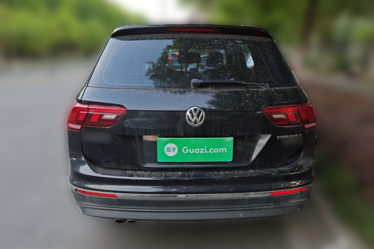 Used Volkswagen Tiguan L 2018 330TSI Automatic Two-Wheel Drive Luxury Edition Rear