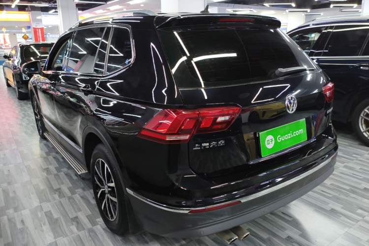 Used Volkswagen Tiguan L 2018 280TSI Automatic Two-Wheel Drive Comfort Edition Rear Left 45 Deg