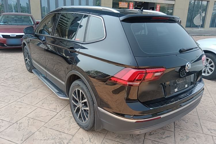 Used Volkswagen Tiguan L 2018 Facelift 330TSI Automatic Two-Wheel Drive Luxury Edition Rear Left 45 Deg