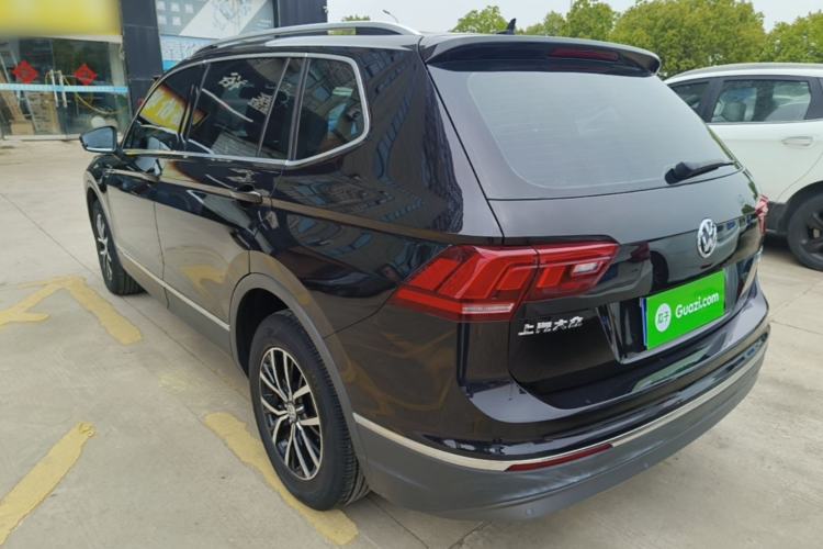 Used Volkswagen Tiguan L 2018 330TSI Automatic Two-Wheel Drive Luxury Edition Rear Left 45 Deg