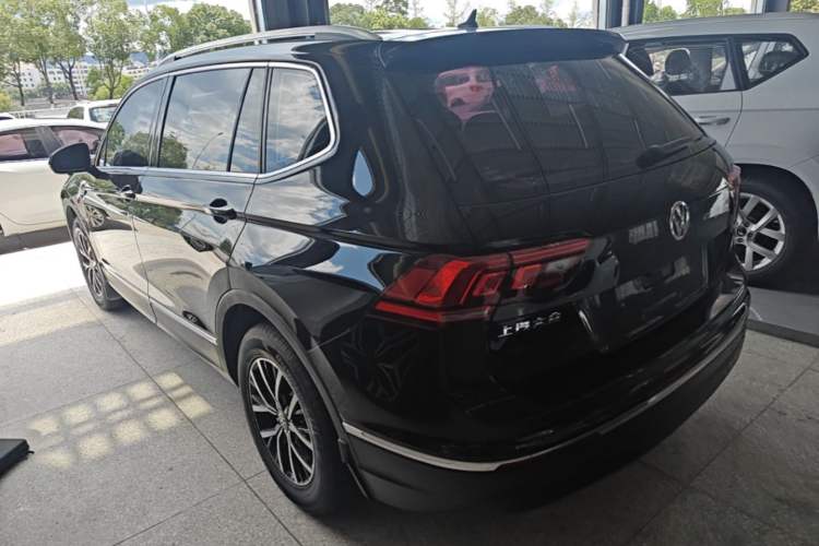Used Volkswagen Tiguan L 2018 Facelift 330TSI Automatic Two-Wheel Drive Luxury Edition Rear Left 45 Deg