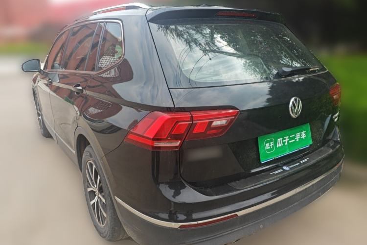 Used Volkswagen Tiguan L 2018 330TSI Automatic Two-Wheel Drive Luxury Edition Rear Left 45 Deg