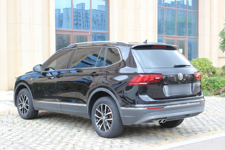 Used Volkswagen Tiguan L 2018 Facelift 330TSI Automatic Two-Wheel Drive Luxury Edition Rear Left 45 Deg