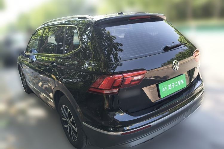 Used Volkswagen Tiguan L 2018 Facelift 330TSI Automatic Two-Wheel Drive Luxury Edition Rear Left 45 Deg