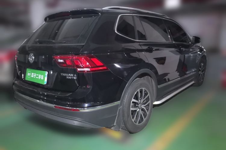 Used Volkswagen Tiguan L 2018 330TSI Automatic Two-Wheel Drive Comfort Edition Rear Right 45 Deg