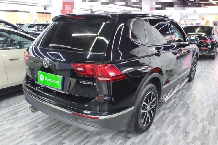 Used Volkswagen Tiguan L 2018 280TSI Automatic Two-Wheel Drive Comfort Edition Rear Right 45 Deg