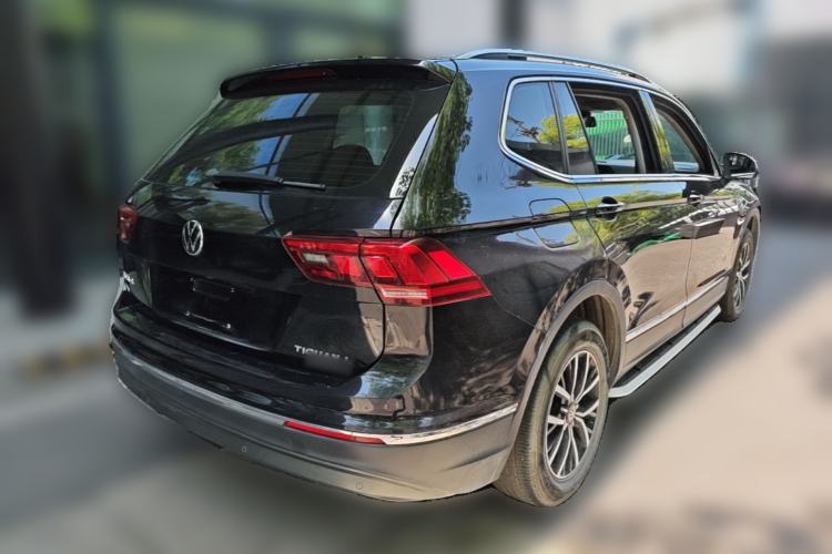 Used Volkswagen Tiguan L 2018 Revised Version 330TSI Automatic Two-Wheel Drive Comfort Edition Rear Right 45 Deg