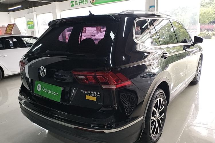Used Volkswagen Tiguan L 2018 330TSI Automatic Two-Wheel Drive Luxury Edition Rear Right 45 Deg