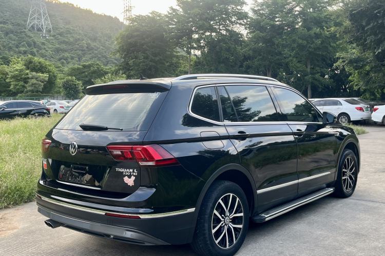 Used Volkswagen Tiguan L 2018 330TSI Automatic Two-Wheel Drive Comfort Edition Rear Right 45 Deg
