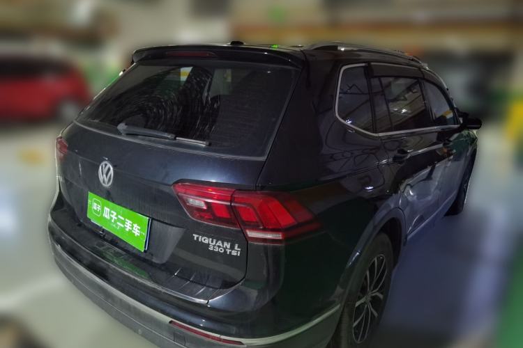 Used Volkswagen Tiguan L 2018 330TSI Automatic Two-Wheel Drive Luxury Edition Rear Right 45 Deg