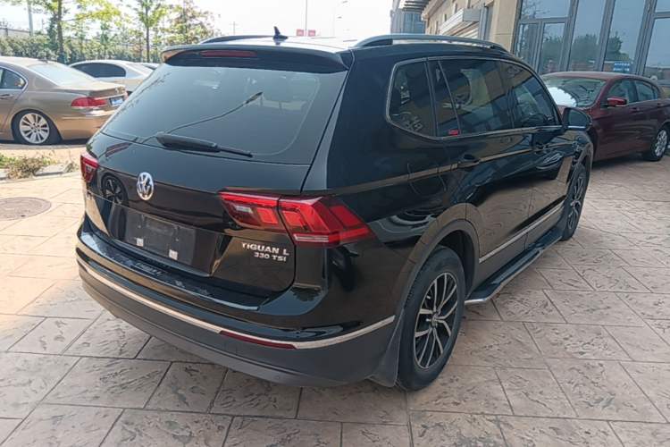 Used Volkswagen Tiguan L 2018 Facelift 330TSI Automatic Two-Wheel Drive Luxury Edition Rear Right 45 Deg