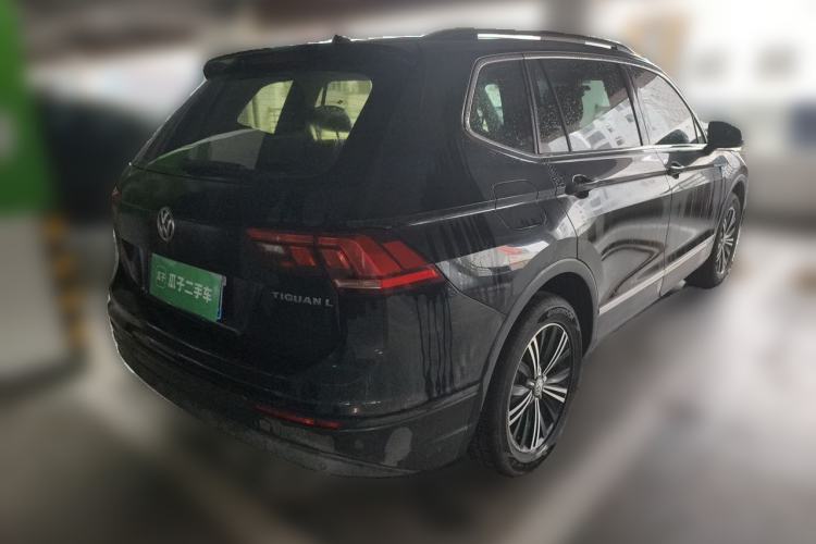 Used Volkswagen Tiguan L 2018 Revised Version 330TSI Automatic Two-Wheel Drive Trendy Edition Rear Right 45 Deg