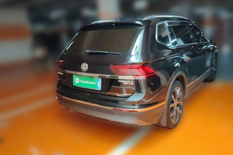Used Volkswagen Tiguan L 2018 Facelift 330TSI Automatic Two-Wheel Drive Luxury Edition Rear Right 45 Deg