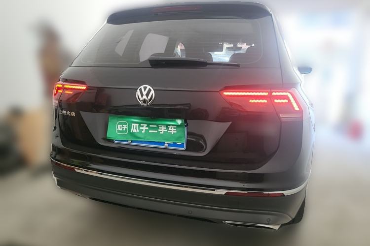 Used Volkswagen Tiguan L 2018 380TSI Automatic All-Wheel Drive Luxury Edition Rear
